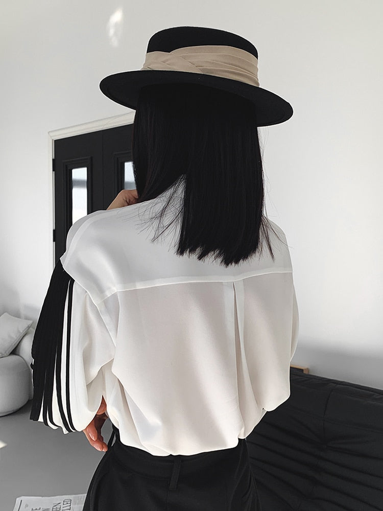 Lapel Lantern Blouse