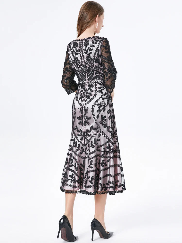 Heena Embroidery Dress