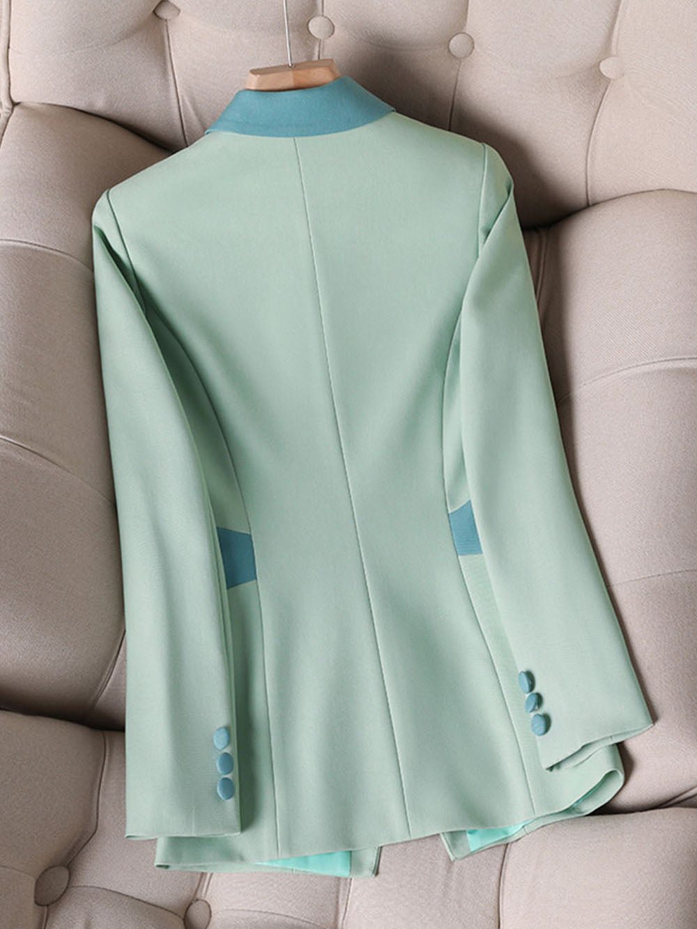 Emilia Slim Fitting Blazer