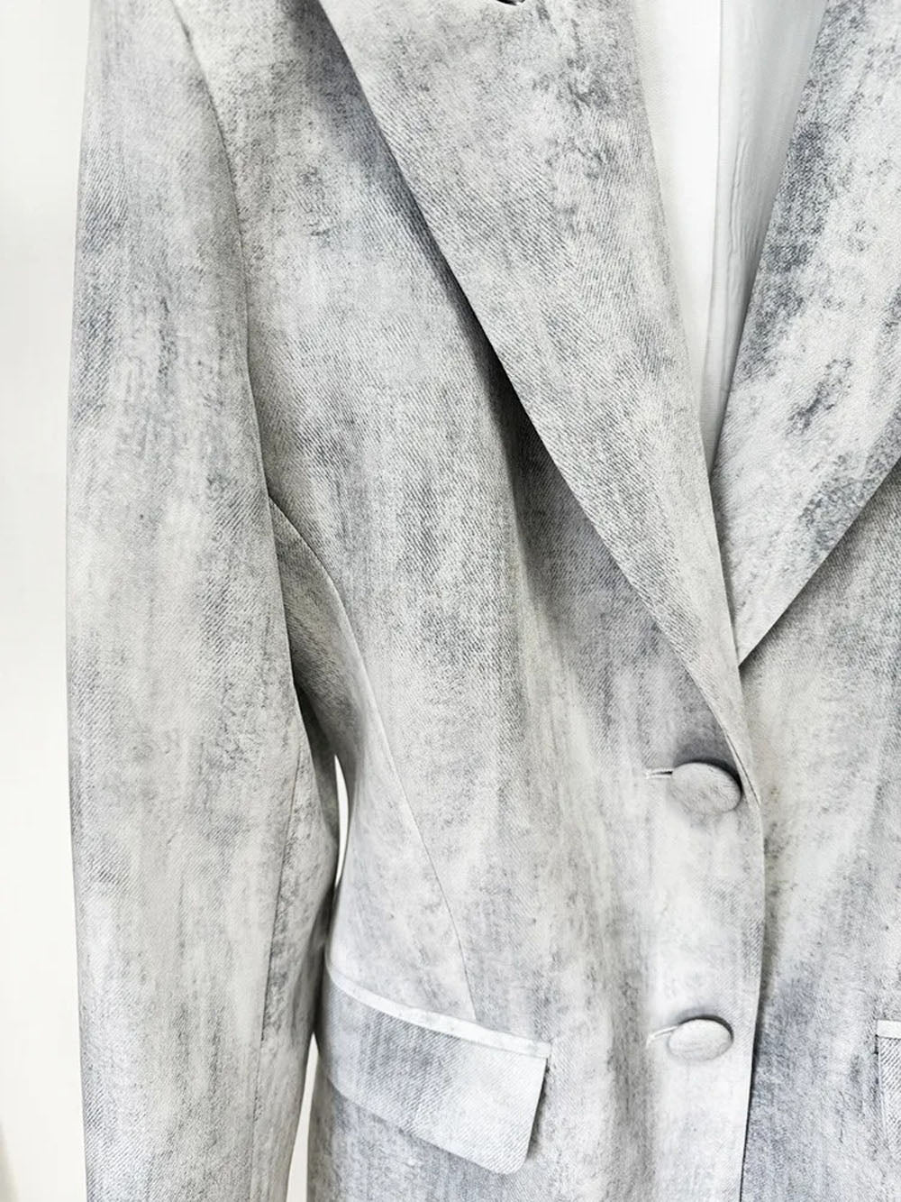 Samara Slim Fitting Blazer & Pant Set