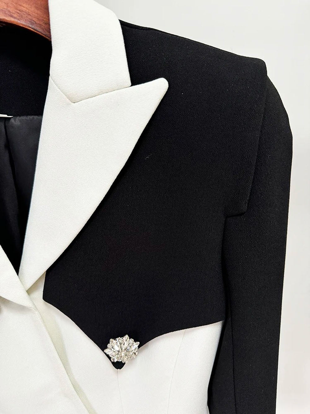 Saylor Diamond Block Blazer
