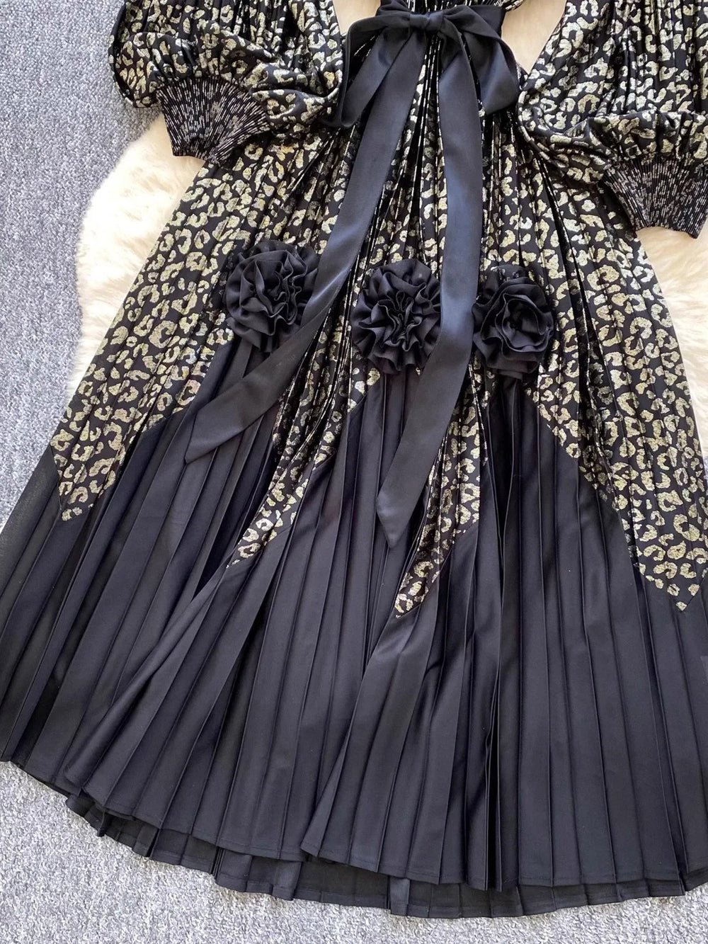 Sofia Lantern Sleeve Midi Dress